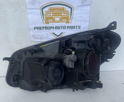 2010   Right Headlight