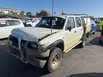 2002 Toyota Hilux N100