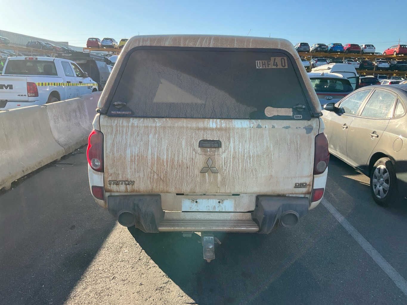 2013 Mitsubishi Triton GLX MNDouble Cab Utility 
Mitsubishi
Triton