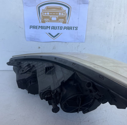 2013 Hyundai Elantra MD Sedan Right Headlight