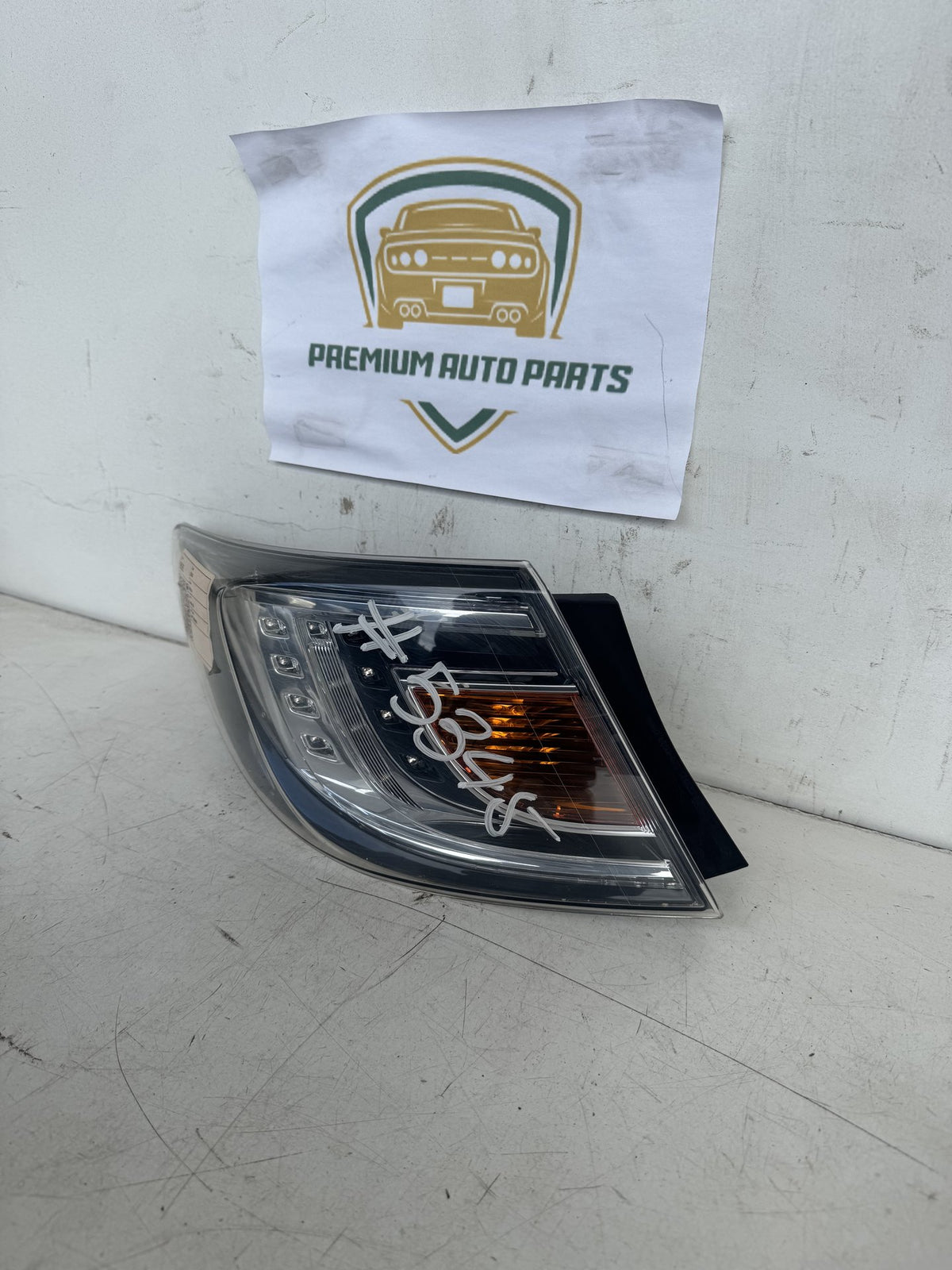 2008 Mazda Mazda6 Hatchback Left Taillight