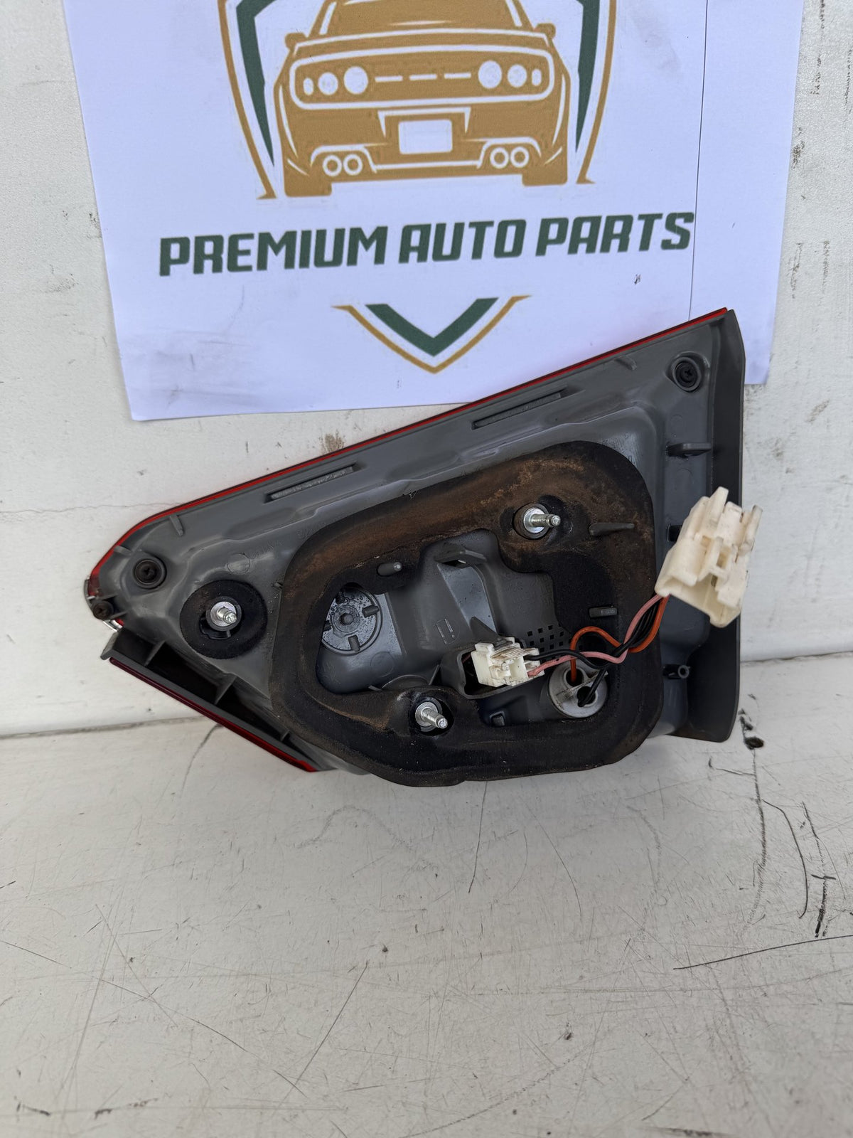 2014 Hyundai i40 VF Station Wagon Left Bootlid Light