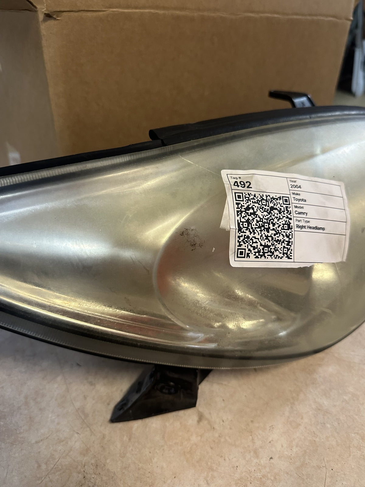 2004 Toyota Camry Camry Sedan Right Headlight 81150YC090