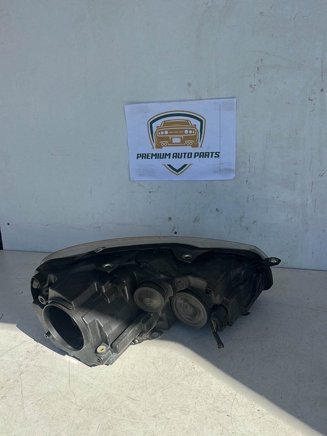 2011 Volkswagen Golf MK6 - 5K Hatchback Left Headlight