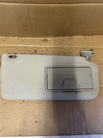 2012 Mitsubishi Pajero IV NW - Right Sun Visor