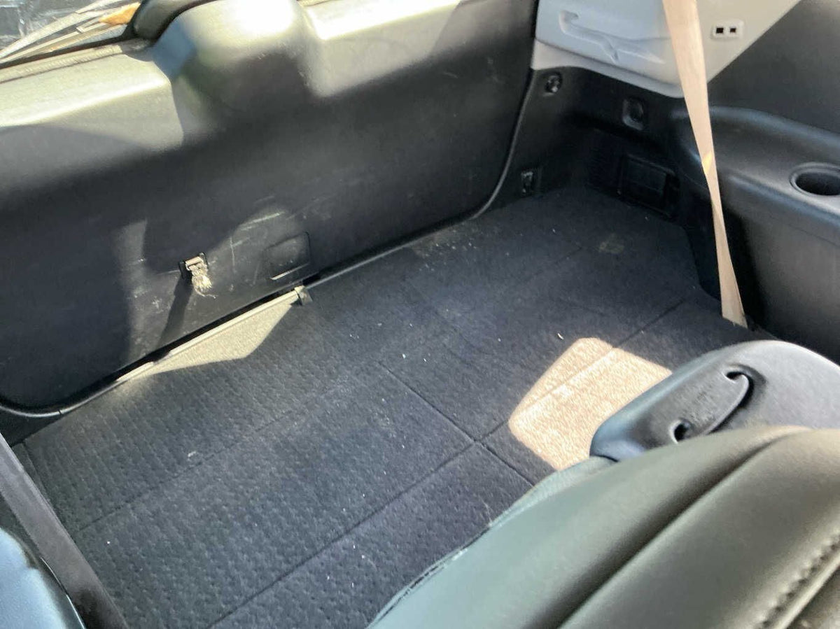 2011 Toyota Kluger Grande U40