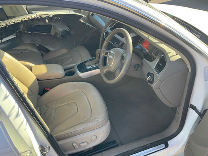 2009 Audi A4  Sedan 
Audi
A4