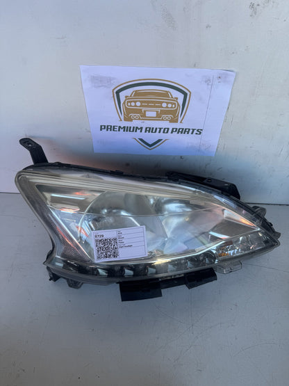 2014 Nissan Pulsar B17 Sedan Right Headlight