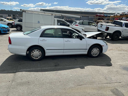 2004 Mitsubishi Magna ES TL