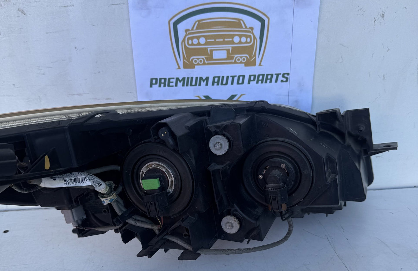2011   Left Headlight