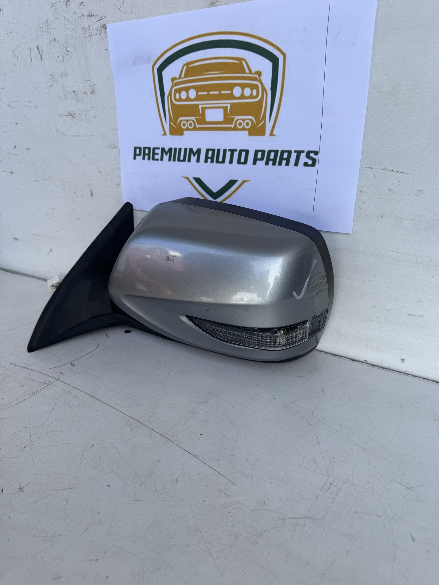 2011  SH Left Door Mirror