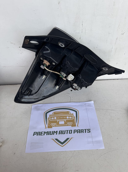 2008 Subaru Forester SF - Right Taillight