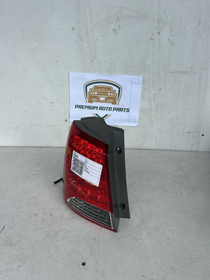 2012 Kia Sorento Station Wagon Left Taillight
