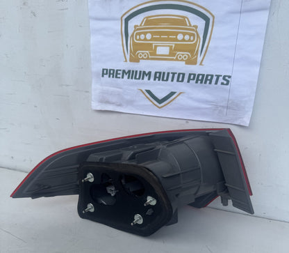 2009  CU Right Taillight