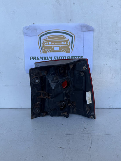 2014 Kia Sorento XM Station Wagon Left Taillight