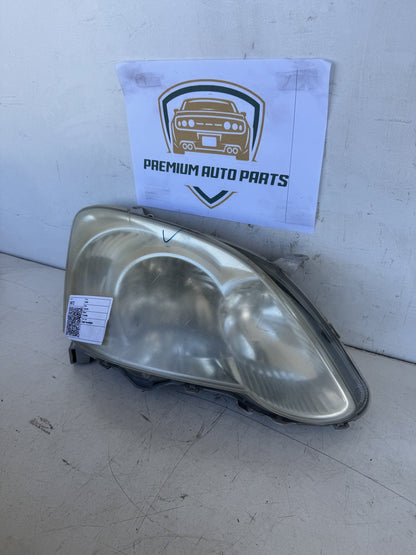 2005 Toyota Corolla E120 Hatchback Right Headlight