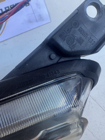 2011   Left Headlight