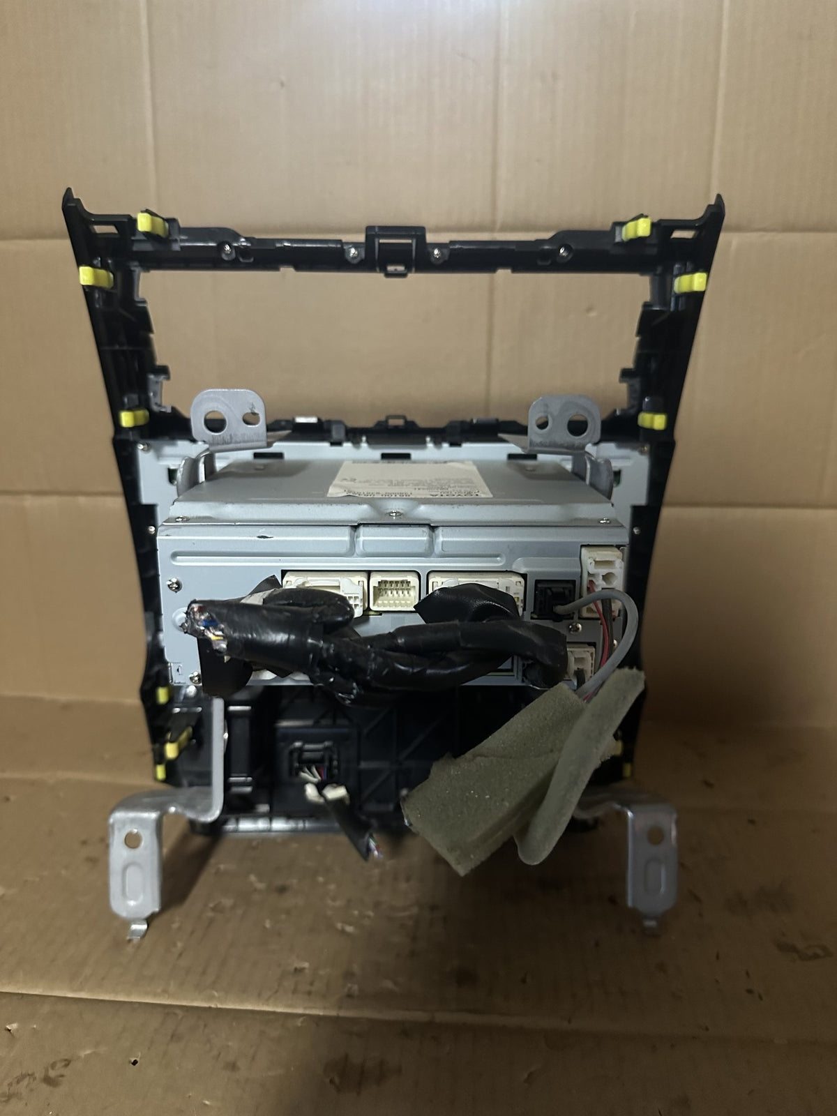 2016 Toyota Camry Atara SL - Stereo Head Unit