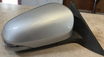 2012-2015 Toyota Aurion Right Door Mirror 026726