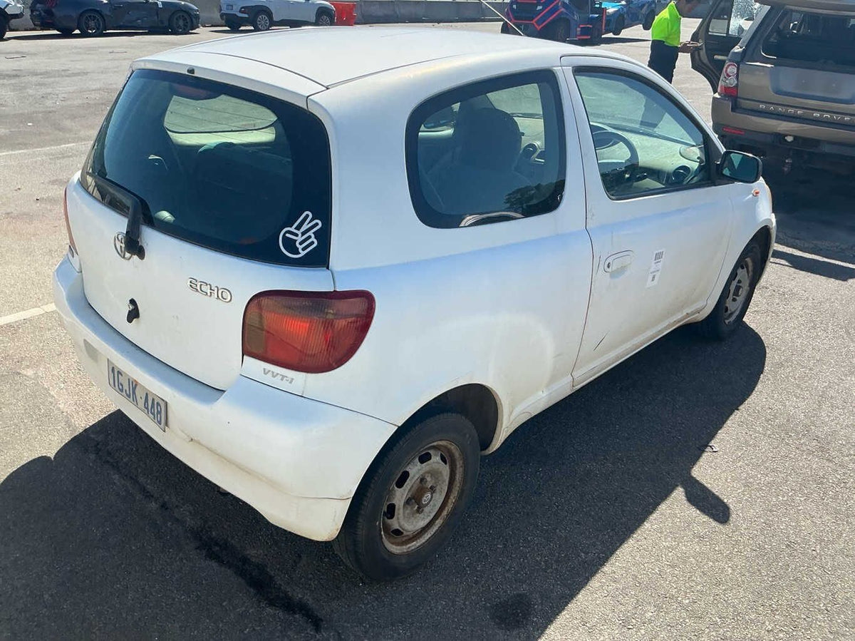 2000 Toyota Echo P10