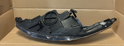 2010 Ford Fiesta - Right Headlight