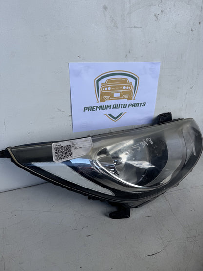 2013 Hyundai Accent RB Sedan Right Headlight