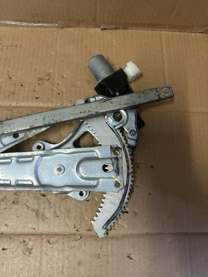 2016 Mitsubishi Triton MQ Double Cab Utility Right Front Window Regulator/Motor
