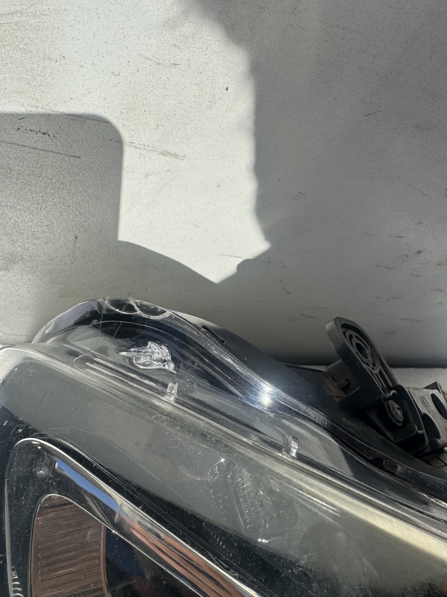 2017  VF Left Headlight
