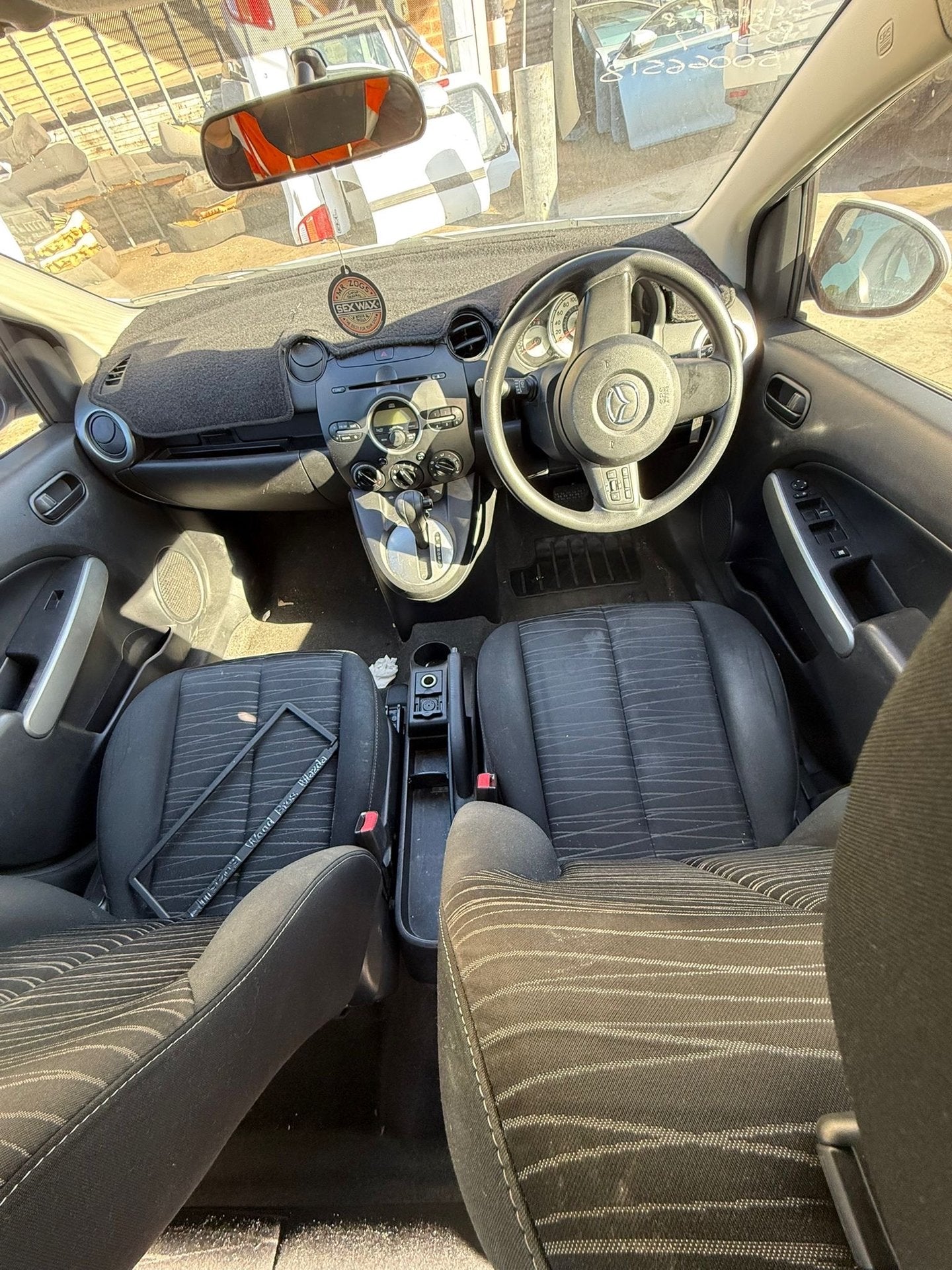 2007 Mazda Mazda2  Hatchback 
Mazda
Mazda2