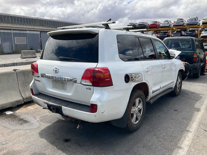 2014 Toyota Land Cruiser J200