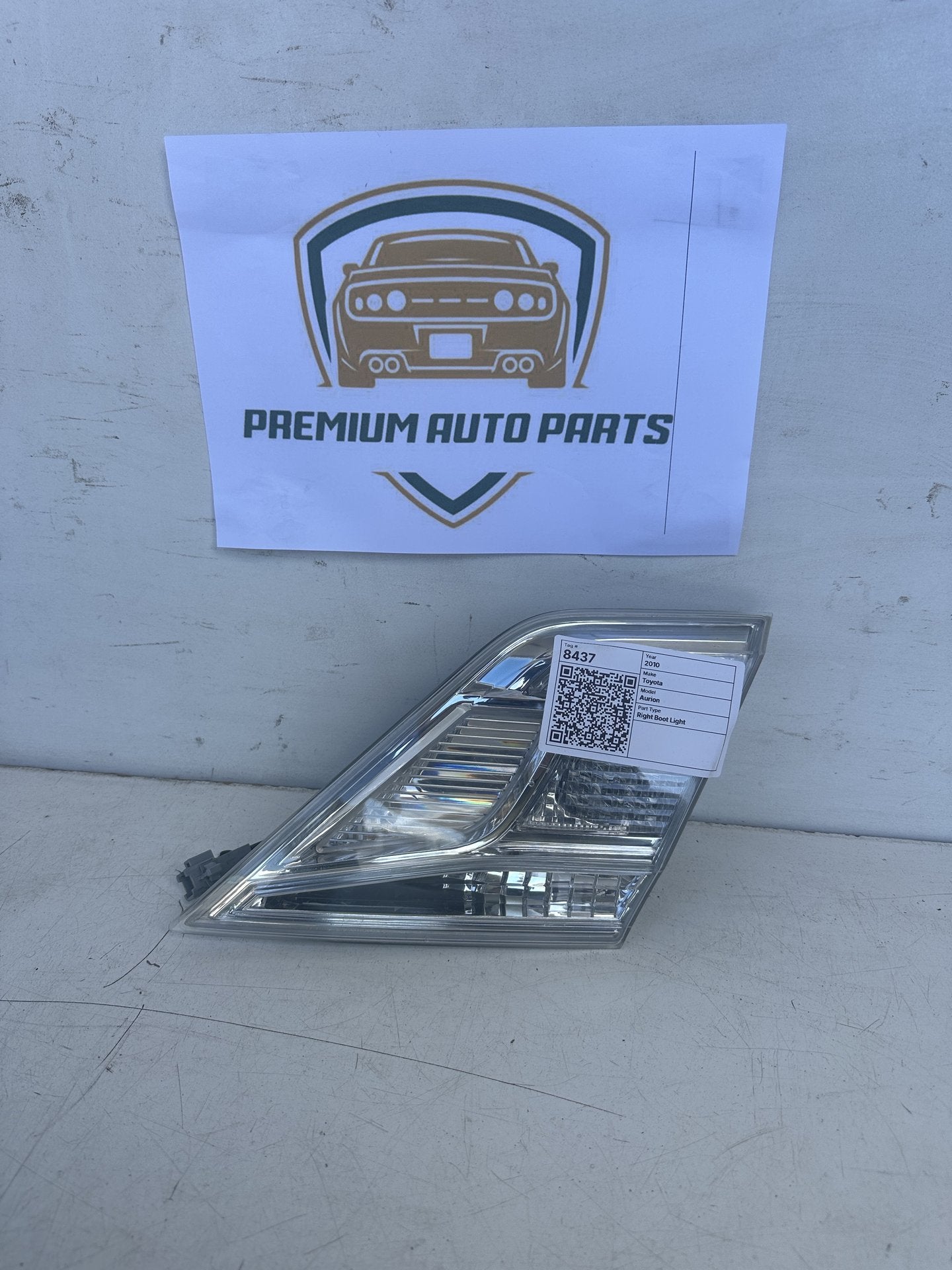 2010   Right Boot Light