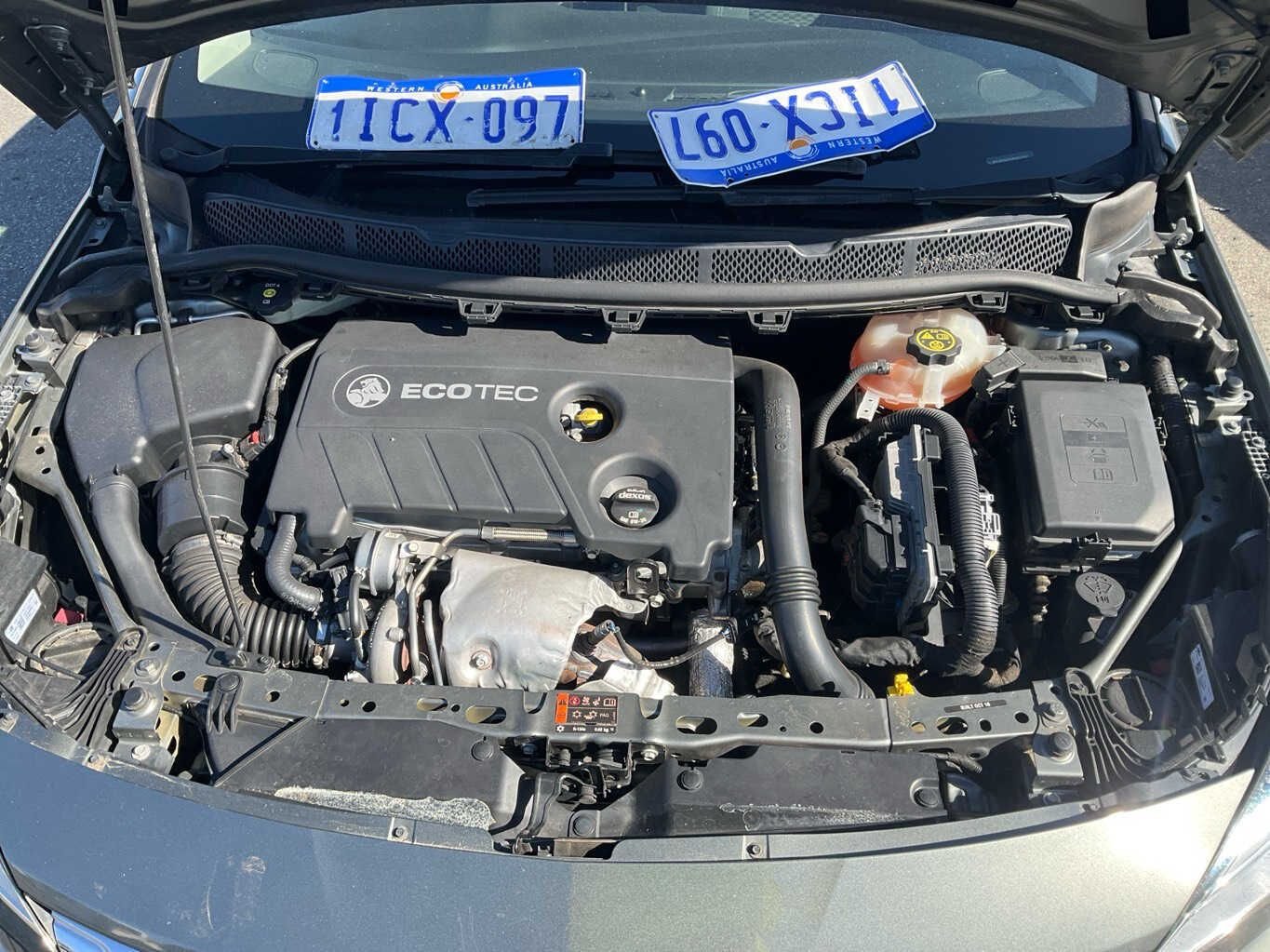 2016 Holden Astra RS BKHatchback 
Holden
Astra