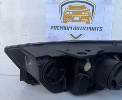 2018   Right Headlight