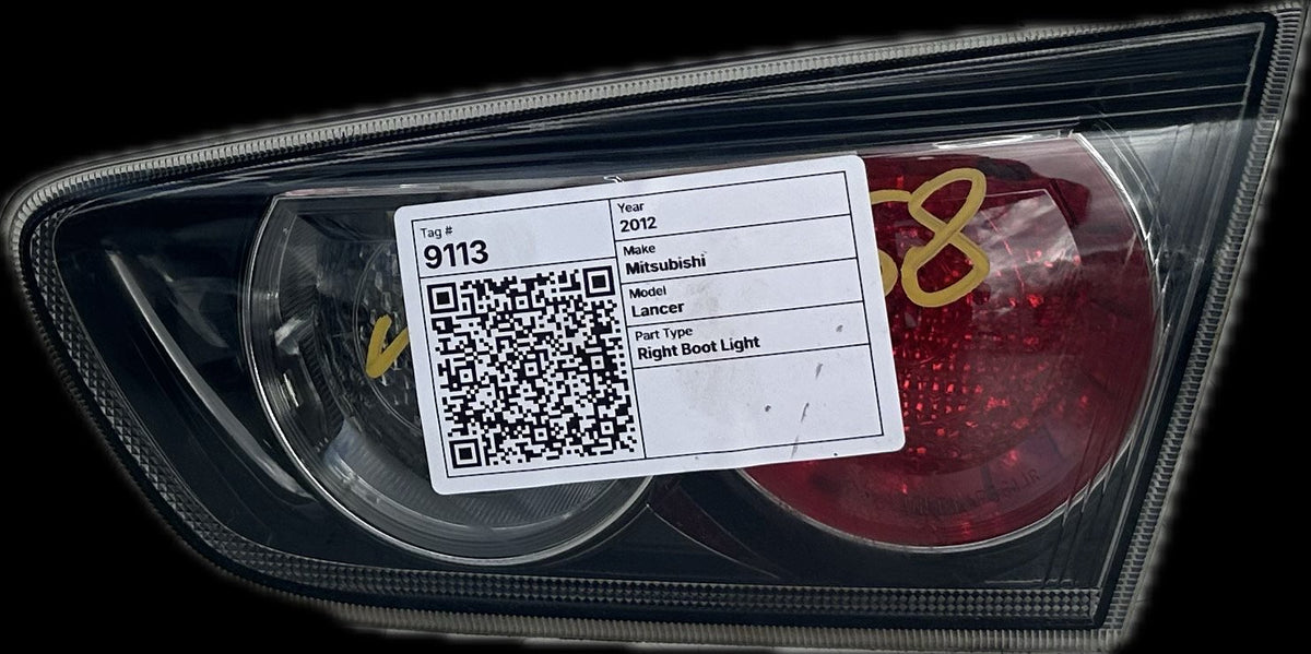 2012 Mitsubishi Lancer Sedan Right Boot Light