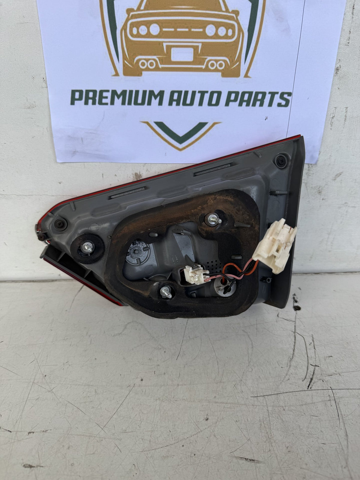 2014 Hyundai i40 VF Station Wagon Left Bootlid Light