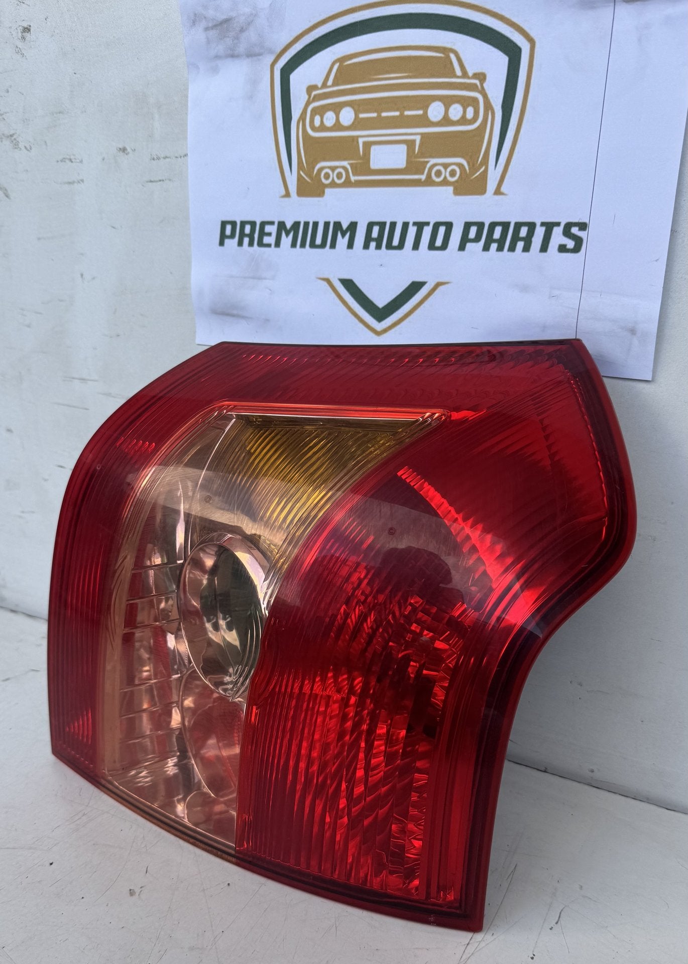 2004  E120 Right Taillight