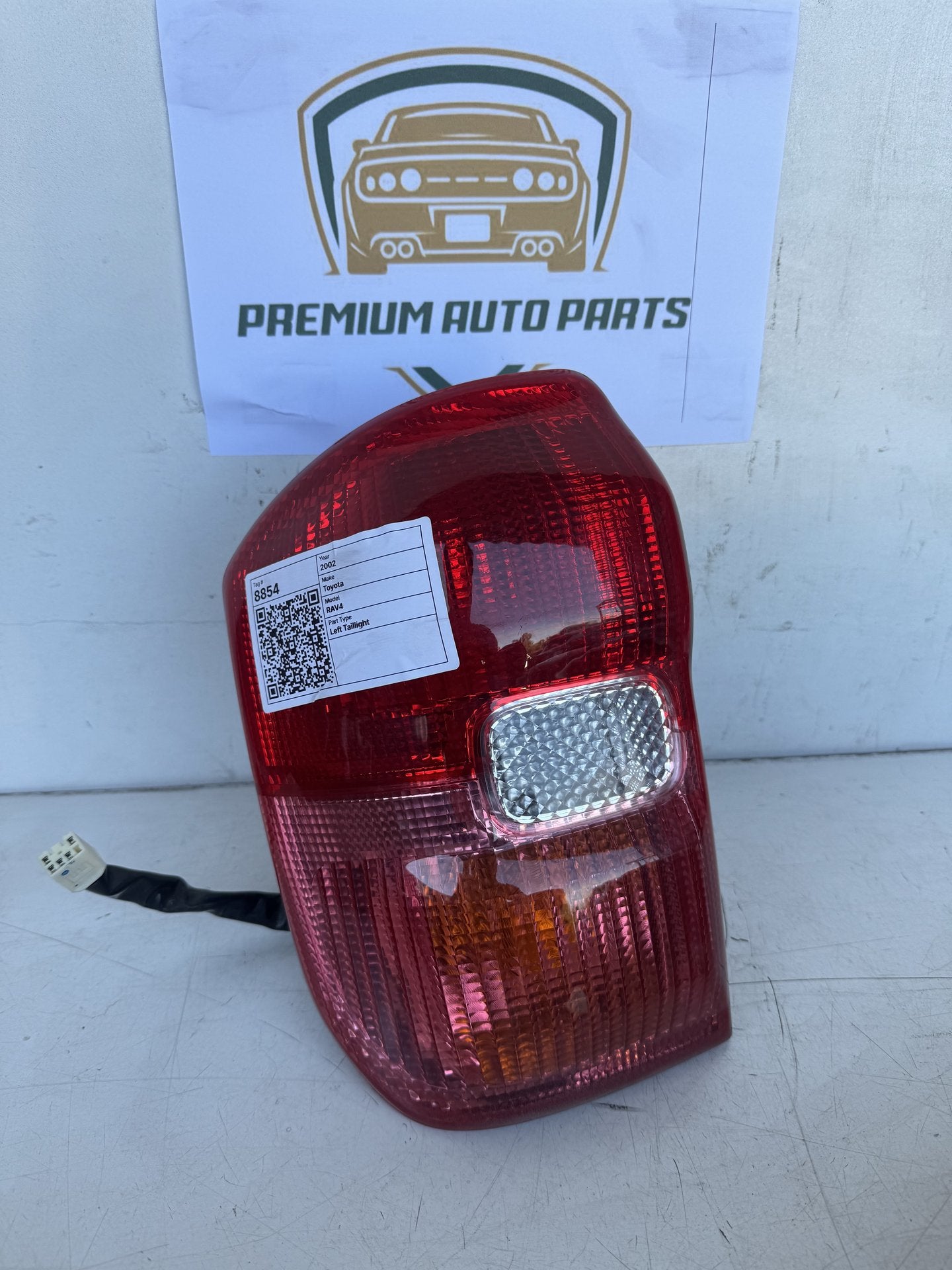 2002 Toyota RAV4 SUV Left Taillight