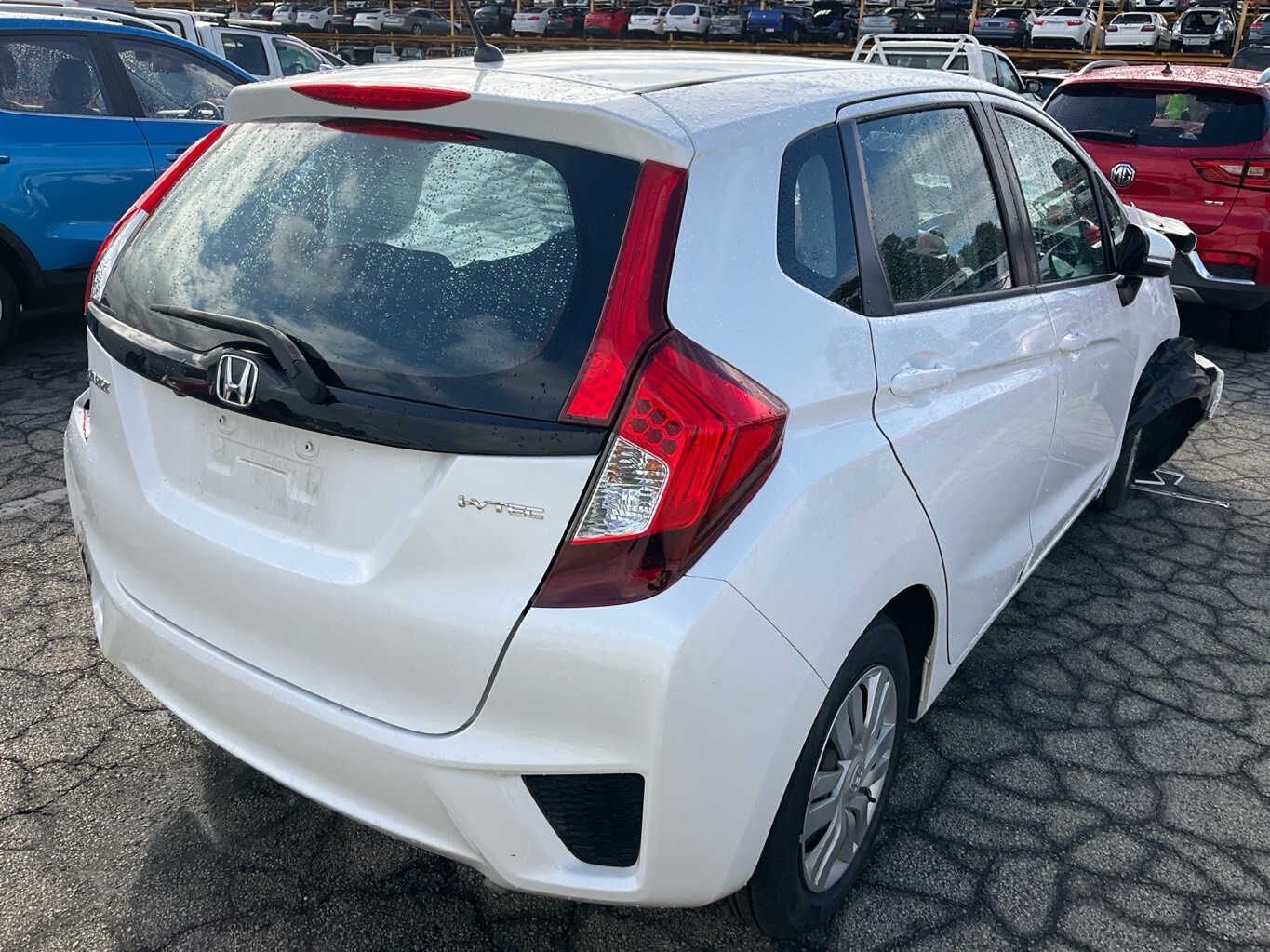 2014 Honda Jazz VTi GK