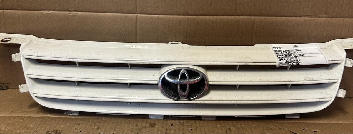 1998 Toyota Camry XV20 - Grille