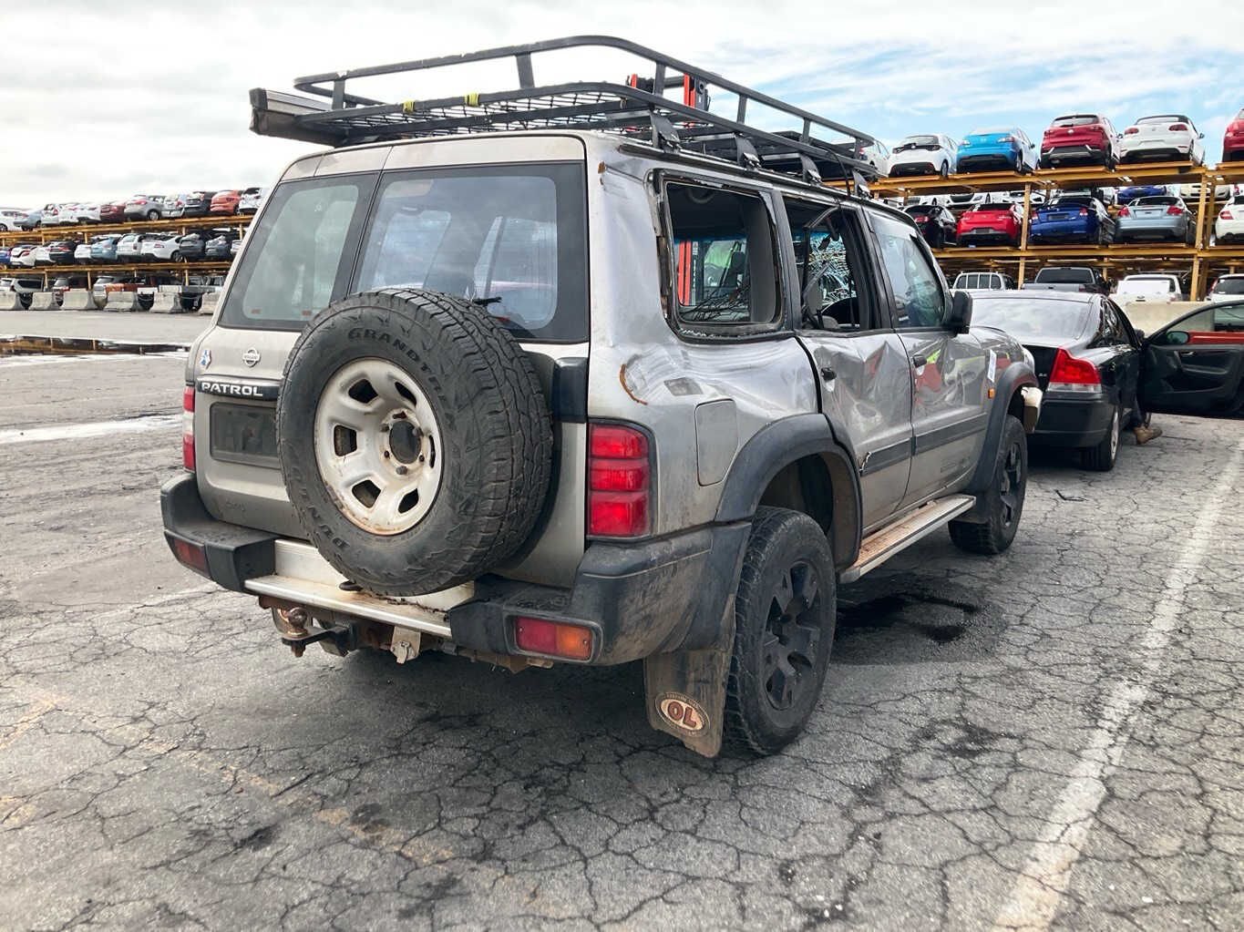 1999 Nissan Patrol ST Coil Spring GU