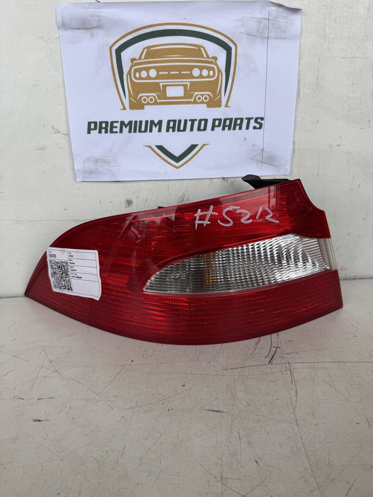 2009 Skoda Superb Sedan Left Taillight