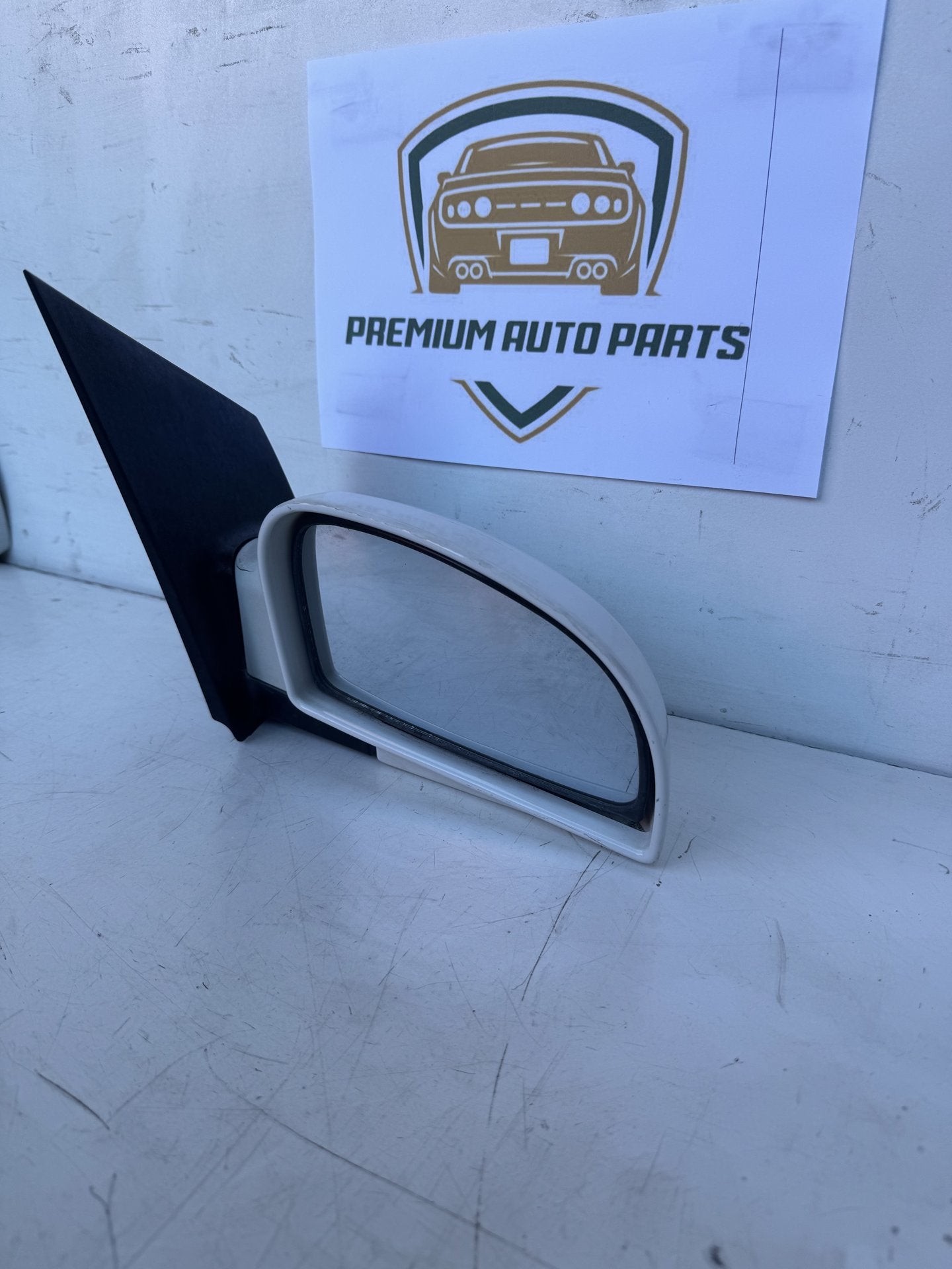 2009  TB Right Door Mirror