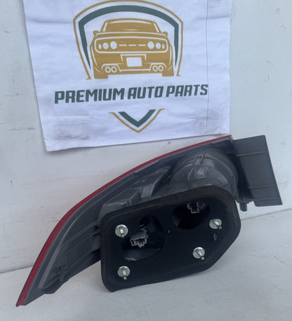 2009  CU Right Taillight