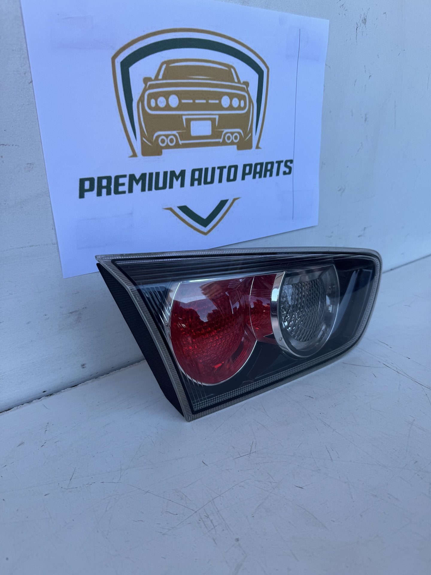 2017  CF Left Boot Light