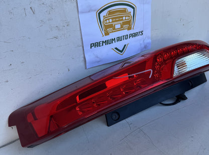 2010   Right Taillight