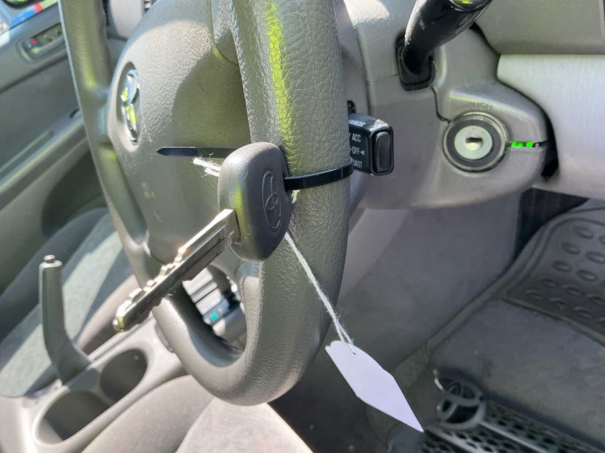 2004 Toyota Camry Altise XV30