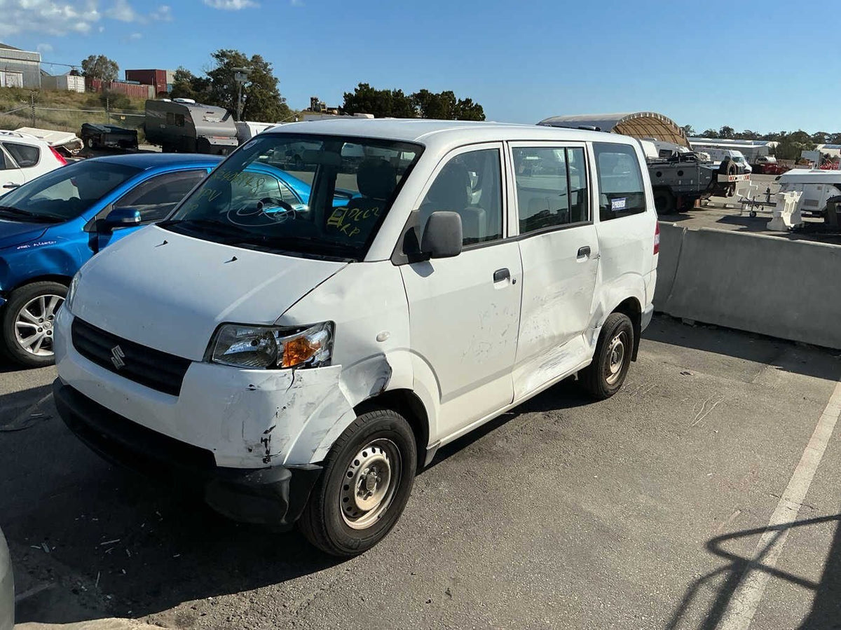 2015 Suzuki APV