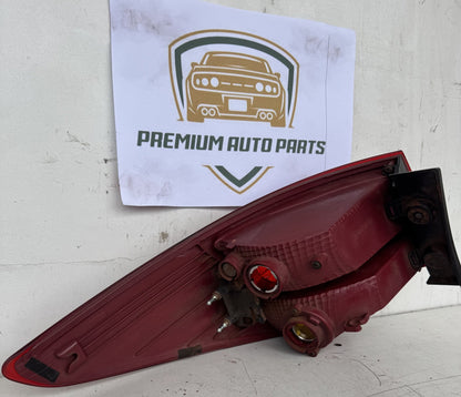 2013 Hyundai Santa Fe DM Station Wagon Right Taillight