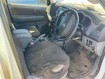 2011 Toyota Hilux Ambiente N70