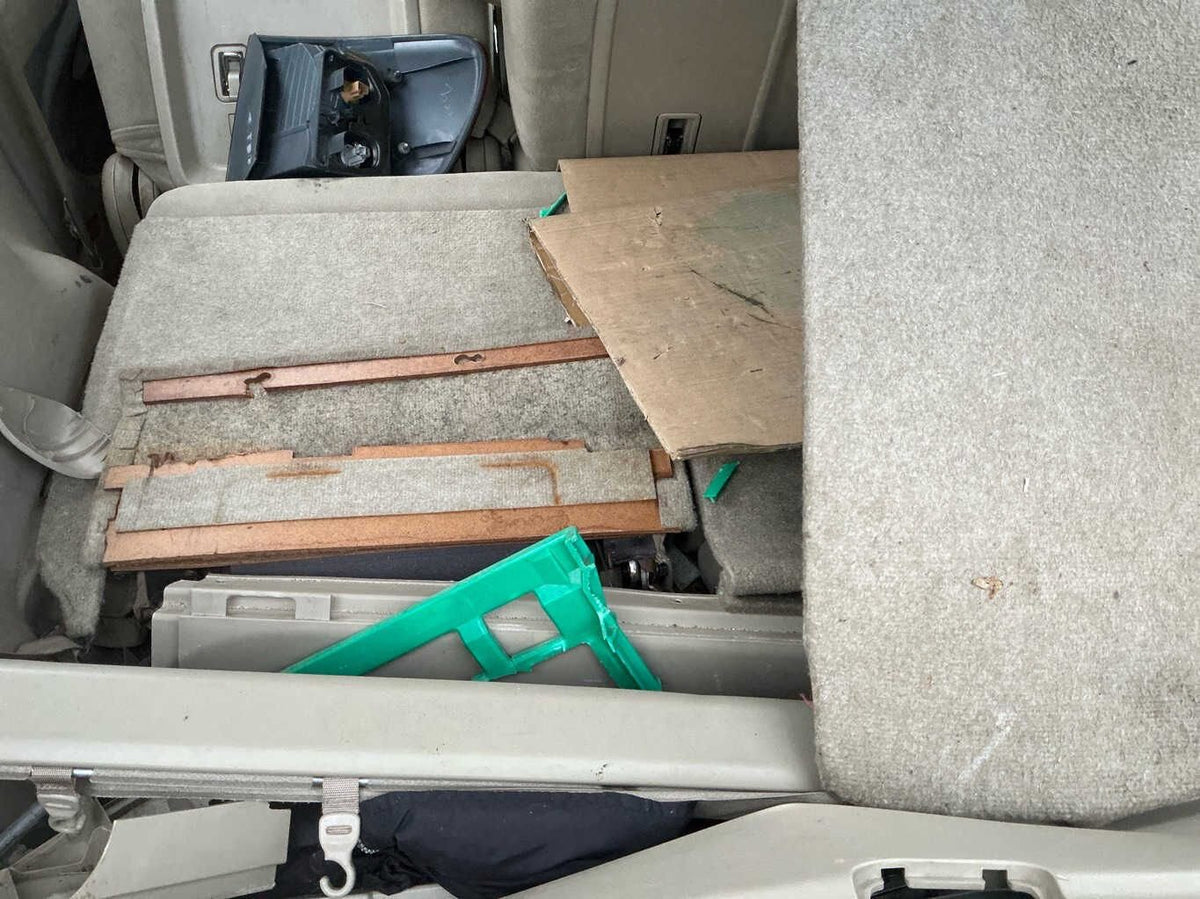 2003 Toyota Avensis Verso